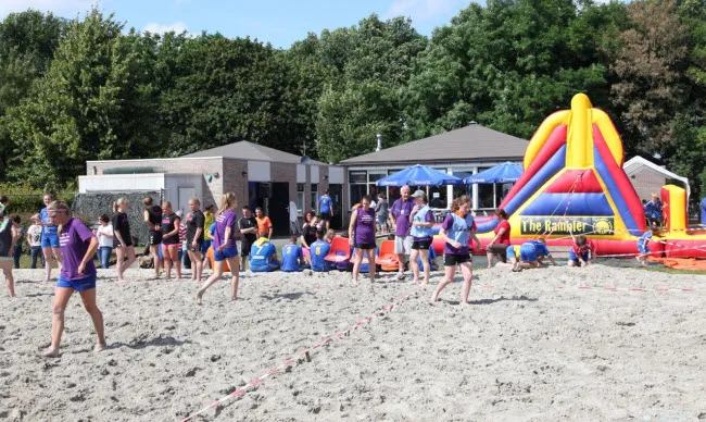 auq77mwmj1pjqab82u9hy9tmr hvdongenbeach