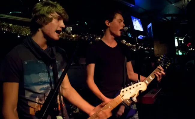 bn2clid1hn9mlnco1c4fi4yl7 jam