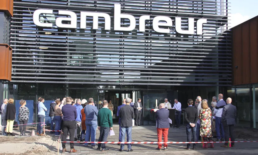 cambreuropening