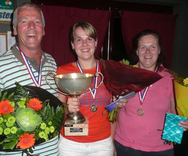 dqlivmseyuloy6pq9ttttnxc5 22241