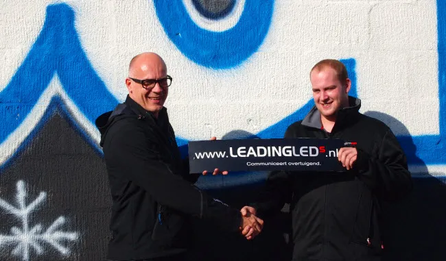 ealwur9uy4i6wi2vxmazvf8mk leadingleds