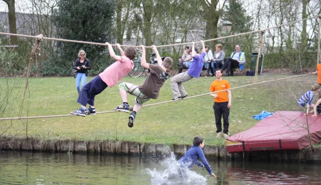 feq8fhj5v9i3adhhny831vgqi survival