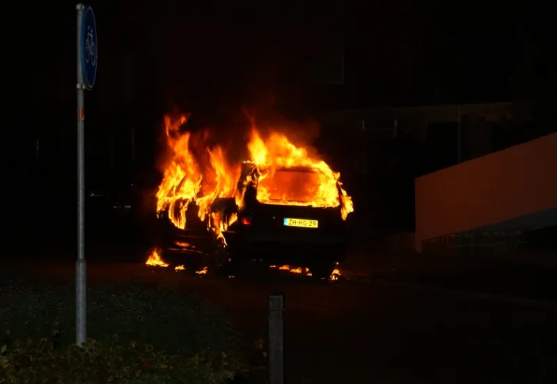 fis7820akgm8vtwoz3y3wid74 76288