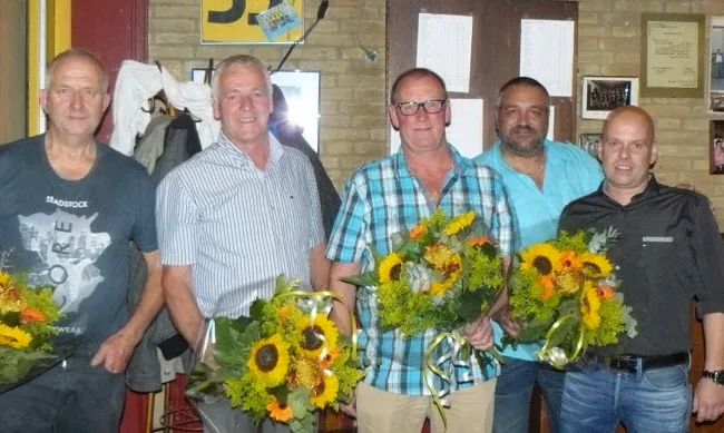 houwyswp15da4iydo5l582isc biljart2809