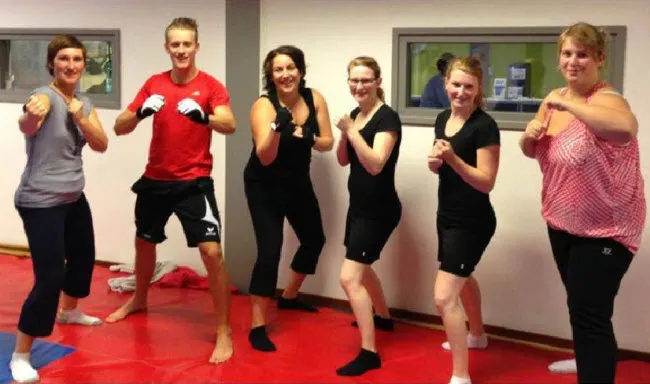 kjtxxgm7tsumvq3by28ms2w79 gekkegroepsles