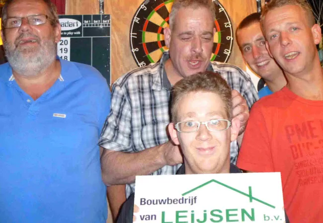 kkkdge587qjth65wq80drw51m darts2108