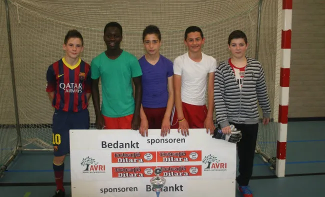 ly670zoog4fxwy41b2s9hzpew random