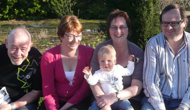 n1n8ue337efhholrb71kn83xm 134057