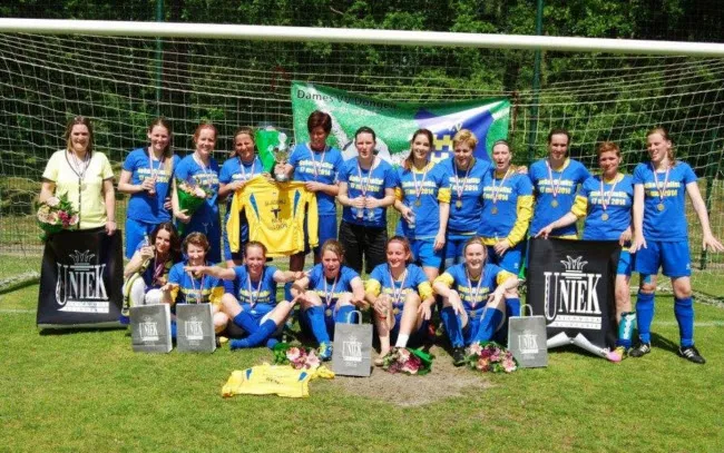 nb3fz5ma3jamqy5yr6hm9qyc9 damesdongenbeker