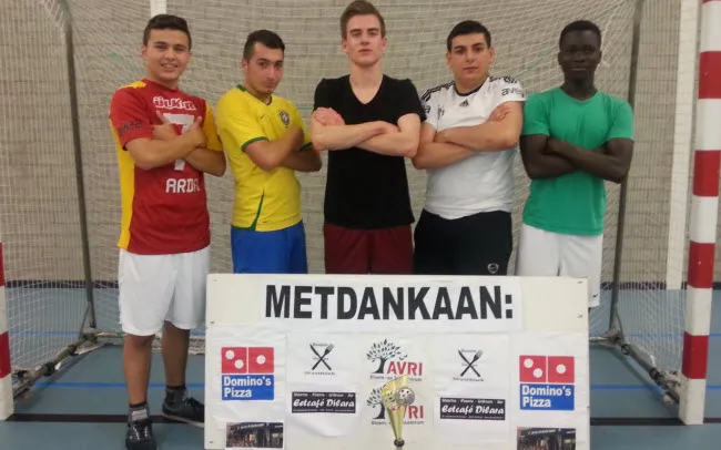 nq37m37klcetlxiyyz3r7dft1 voetbal195