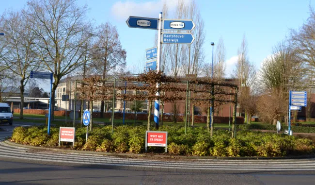 o38yjamhz03a8bn0azendx53i rotonde3