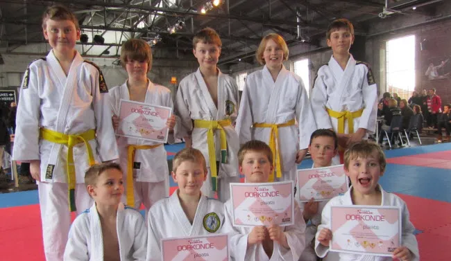 ox73cy9ko9us44ivsykvbgy3r judo2403