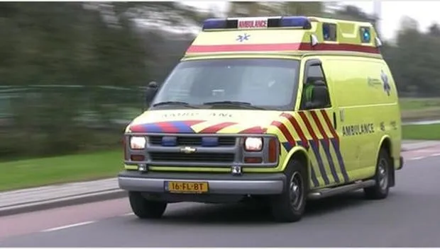 pk6tqkjog2vcyldc29rg703tf ambulance 4