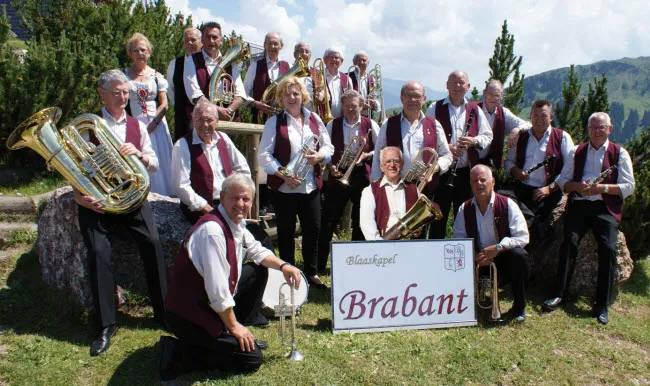 qj2erjw711wig9qqvo01glcf6 blaaskapelbrabant