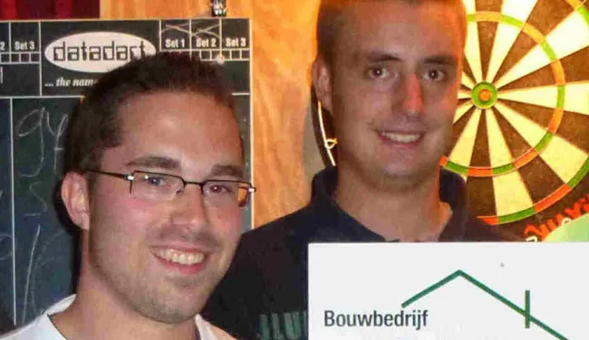 r8grsgijvamodqpzg0edtymqz darts19111