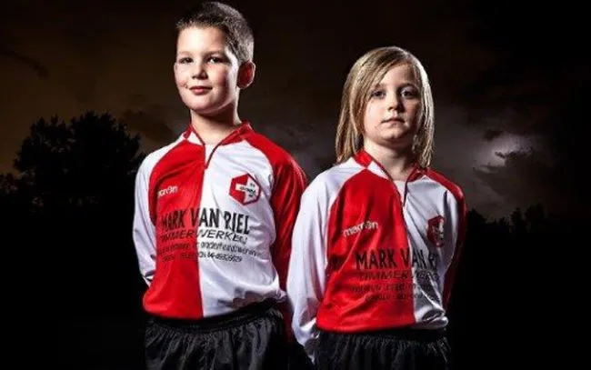 rb9nh6ywni8aqakte3qgyeevt markvanriel