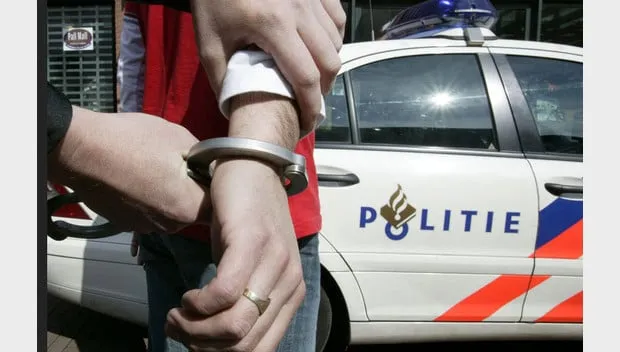 ujrxbnh5njvufcbawgdeeazn5 arrestatie 2