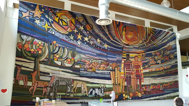 wandkleed scheppingsverhaal