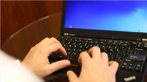 ym9j40vpdtvfvxhpff3hkzlsx computer