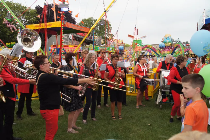 zo992c5yvzpfny8qu8zs7gdc7 kermis6