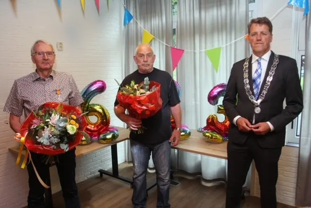 2021-06-21-foto-bennie-wolbers-links-de-heer-setz-midden-de-heer-lugers-rechts-burgemeester