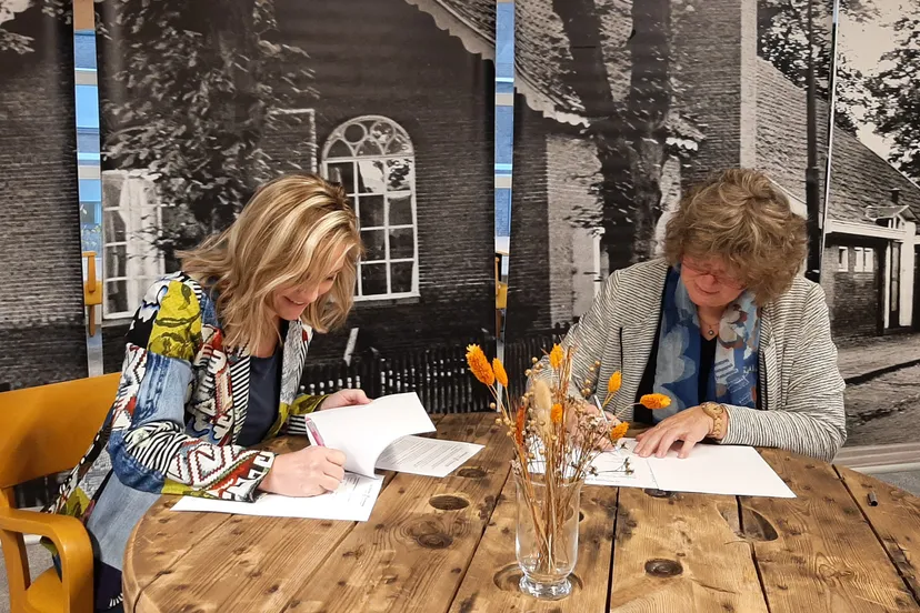 20211115-fusievoorstel-getekend