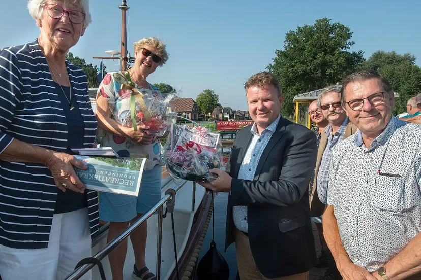 210906-1500e-boot-op-de-veenvaart