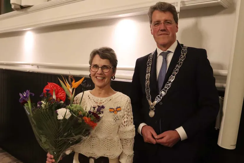 250201-fotograaf-bennie-wolbers-lintje-voor-willy-misker-nakken