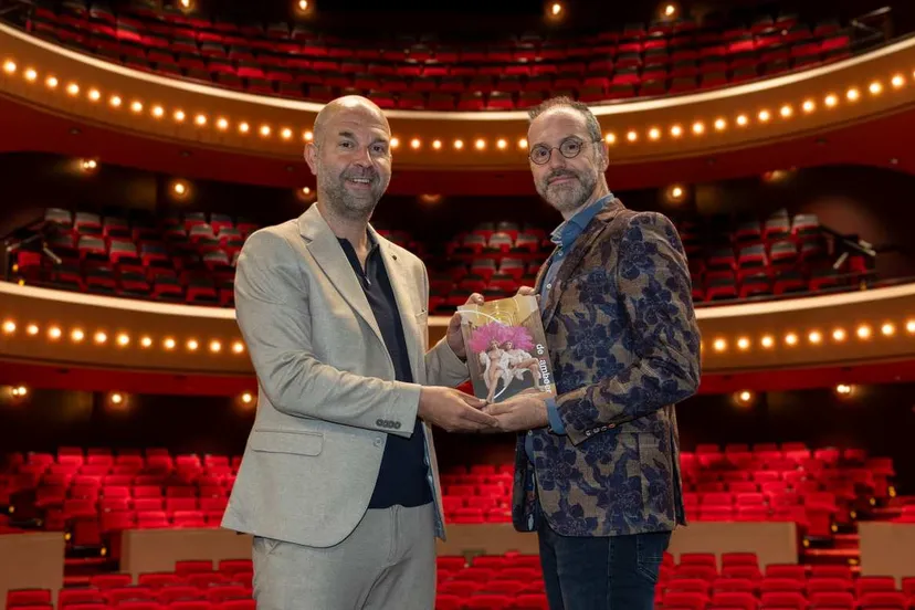 293-de-tamboer-programmaboek-groot-bdn-6762