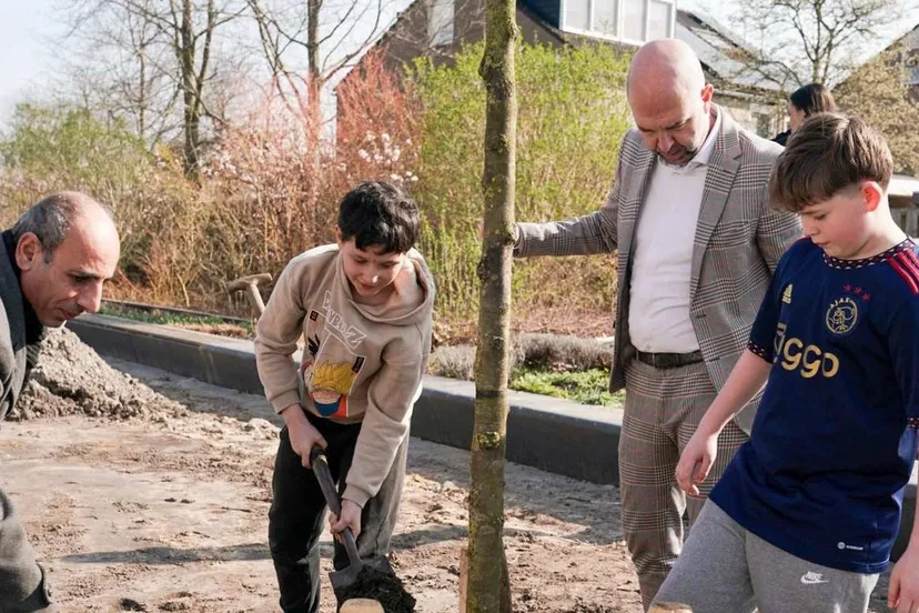 boomplantfeest-in-krakeel-foto-kim-stellingwerf