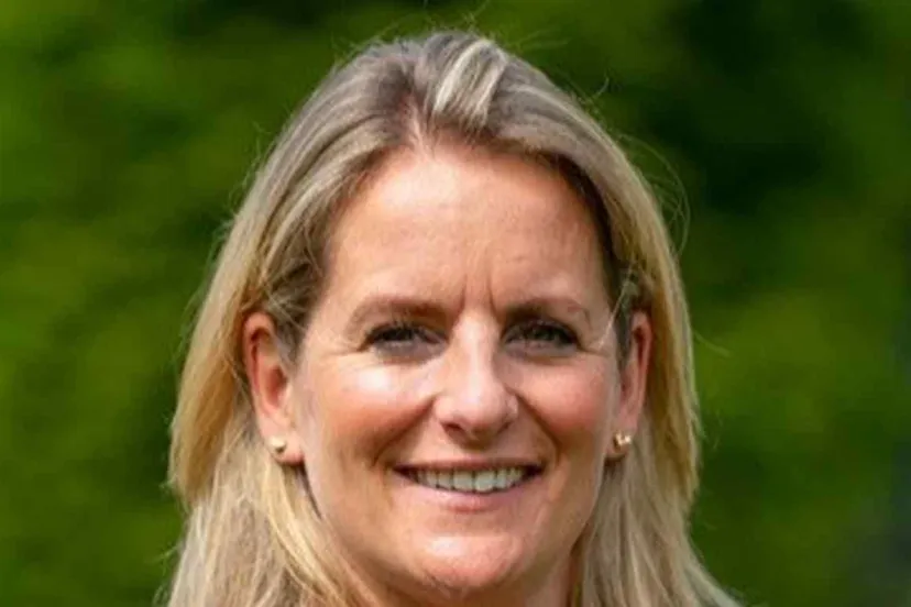 carlijn-molewater-de-la-rive-box