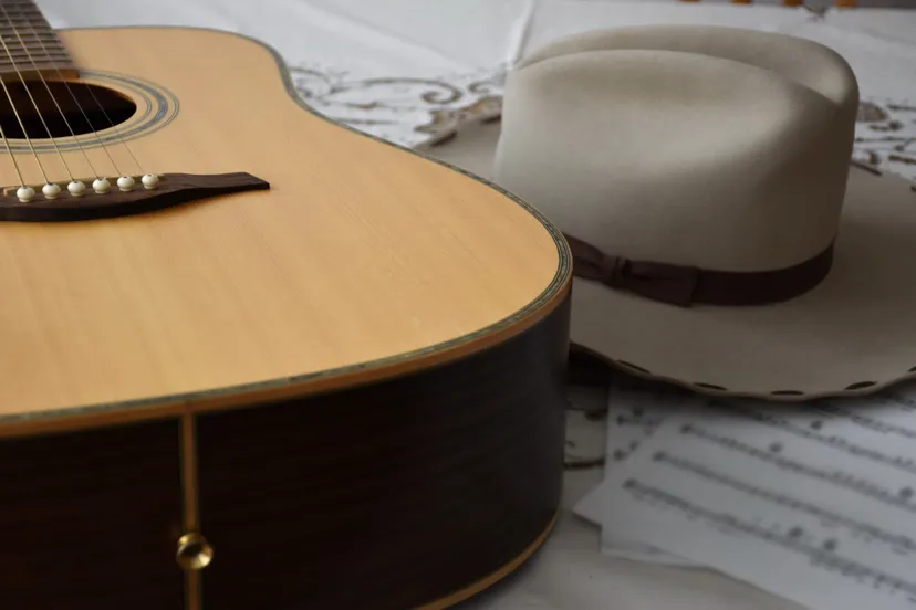 folk-guitar-and-cowboy-hat-2021-08-30-16-14-49-utc
