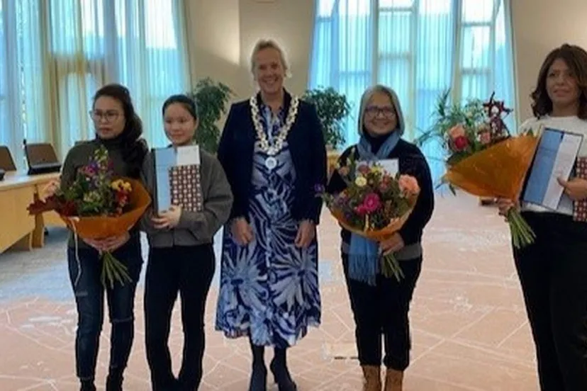 foto-naturalisatieceremonie-9-november-2023