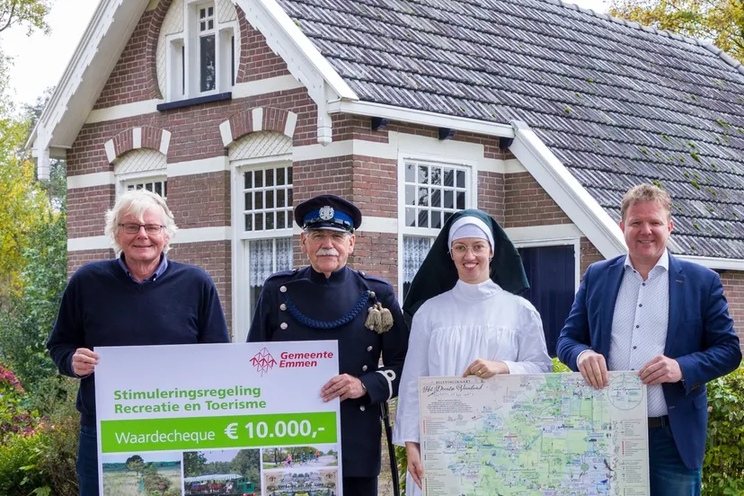 gemeenteemmentoeristischekaartveenpark-1200-hr-lr-1