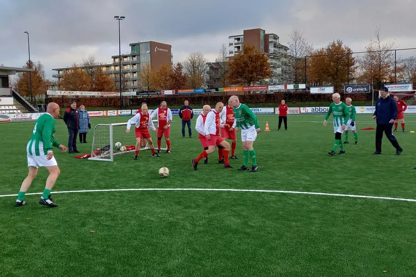 hoogeveen-walking-voetbalclipboard01-scaled