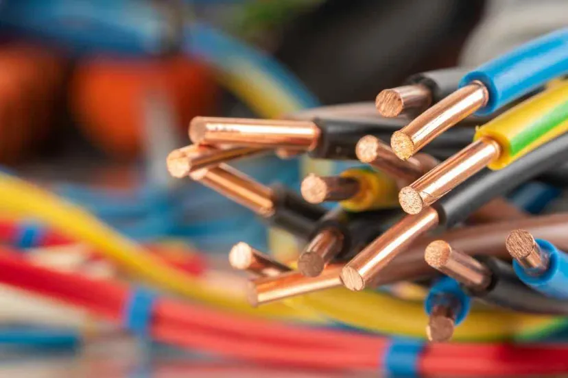 istock-elektriciteitskabel