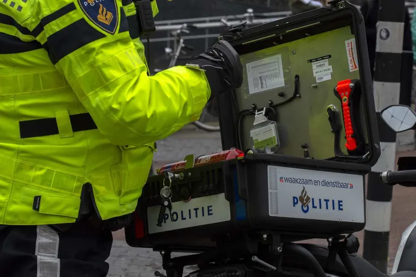 iStock-politieMotor (2)