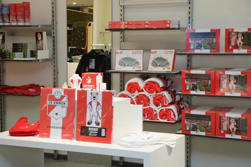 persbericht-fc-emmen-opent-pop-up-store-in-emmen-centrum