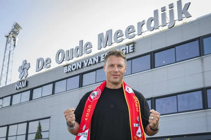 persbericht-fc-emmen-stelt-menno-van-dam-aan-als-nieuwe-hoofdtrainer-foto-cor-lasker