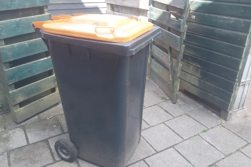 pmd-oranje-container-whatsapp-image-2022-05-27-at-95948-am