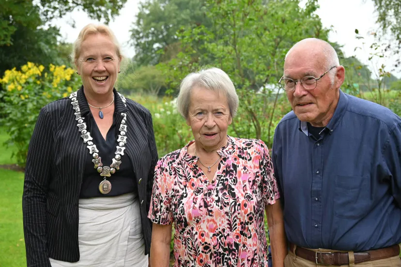 pn30082023-ruinen-echtpaar-brinkhof1