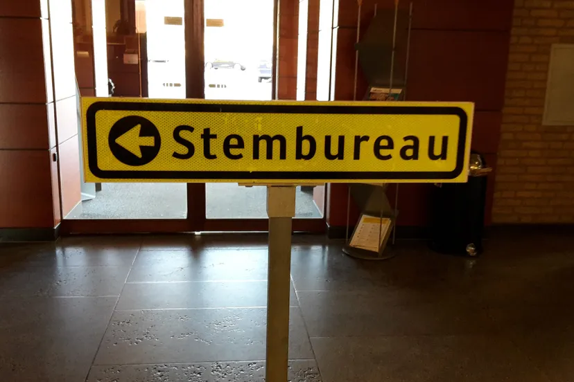 stembureau-fotodmvanhellesem