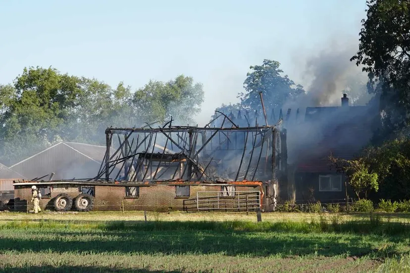 tiendeveen-grotebrand01