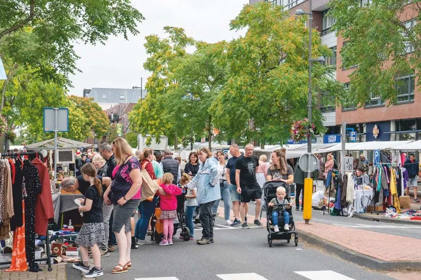 vlooienmarkt-schutstraat-2