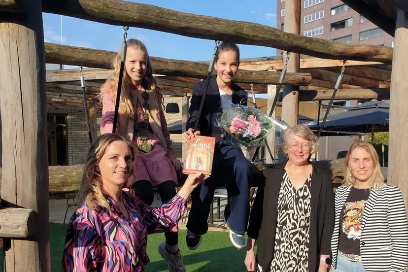 winnaar-voorleeswedstrijd-emmen-2025