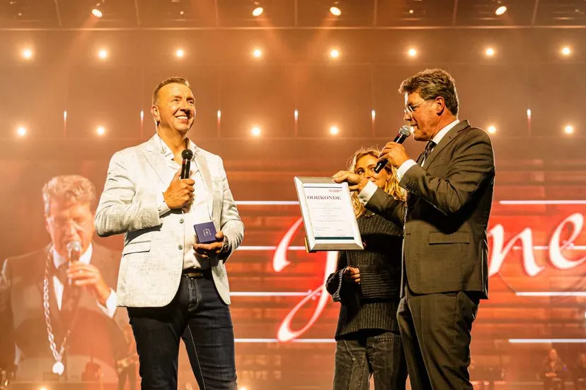 OleRethans_Jannes25JaarAhoy_Show2_Drop2-3