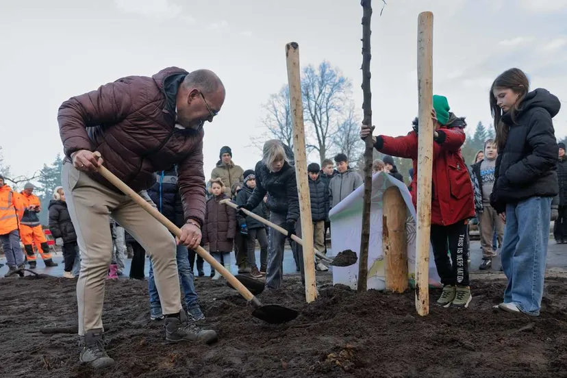 251126 Guido Hansman - Boomplantdag Wolfsbergen - 2060-HR