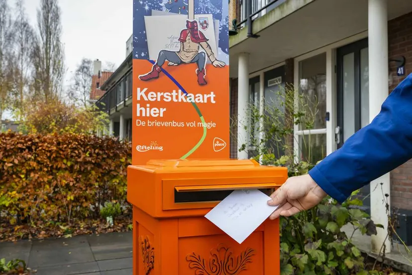 PostNL-Kerstbrievenbus-01-12-2025