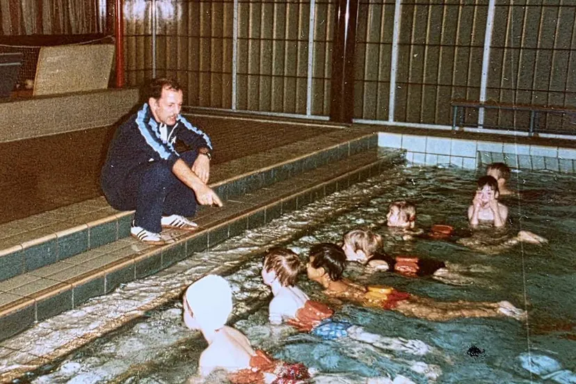 De Timp Dirk Paardekooper geeft les foto collectie Paardekooper