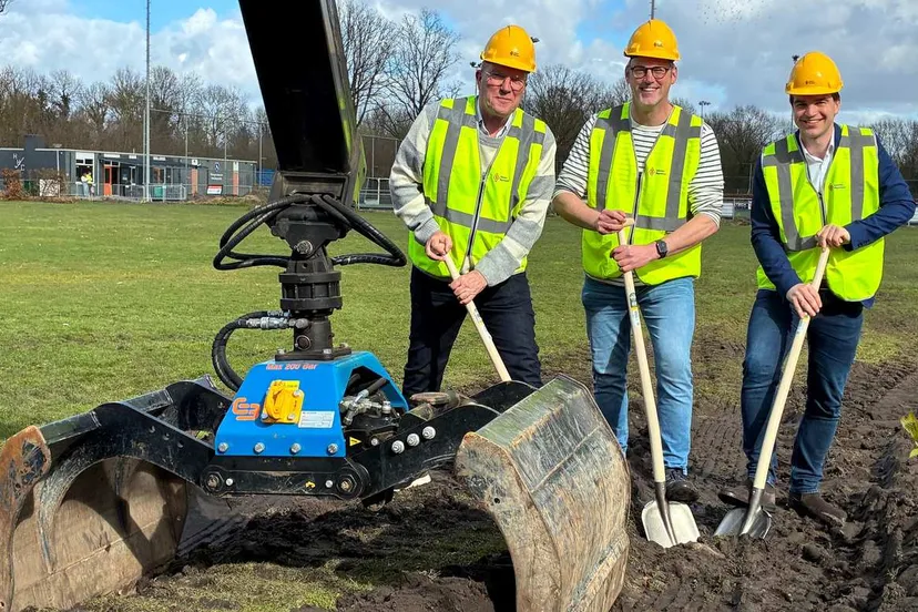 Eerste schop in de Grond - Bentinckspark Noord